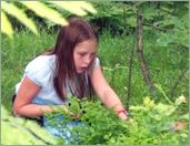 children gardening